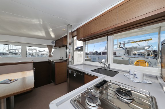 Image of La Luna yacht #16