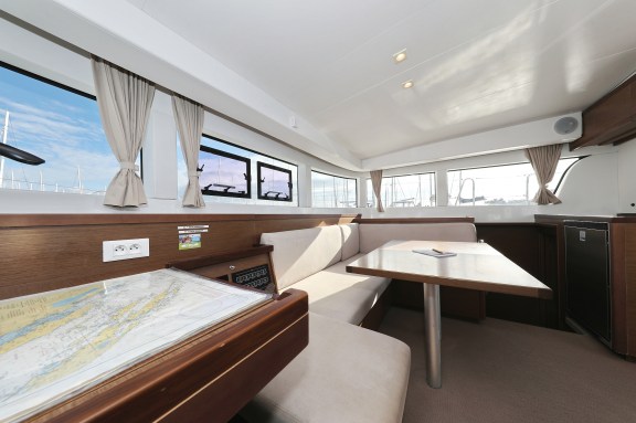 Image of La Luna yacht #20