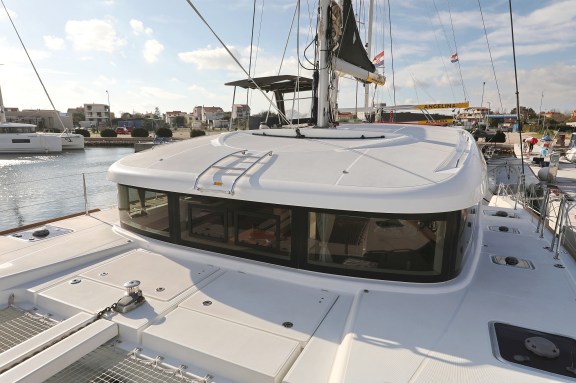 Image of La Luna yacht #45