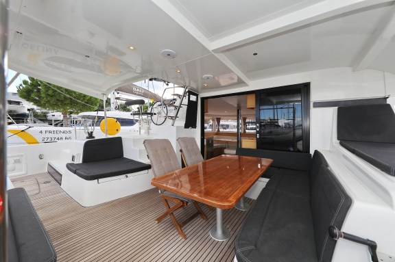 Image of Demi Doux yacht #5