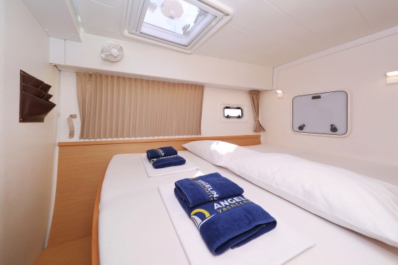 Image of Demi Doux yacht #25