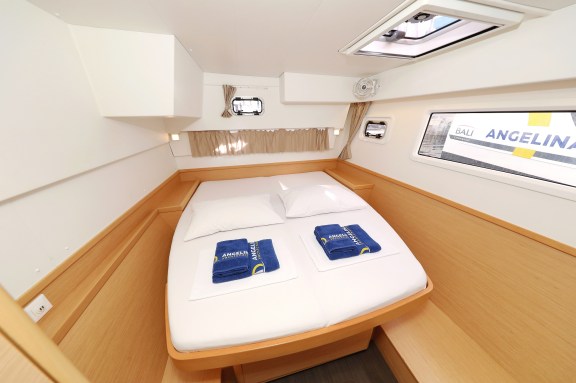 Image of Demi Doux yacht #26