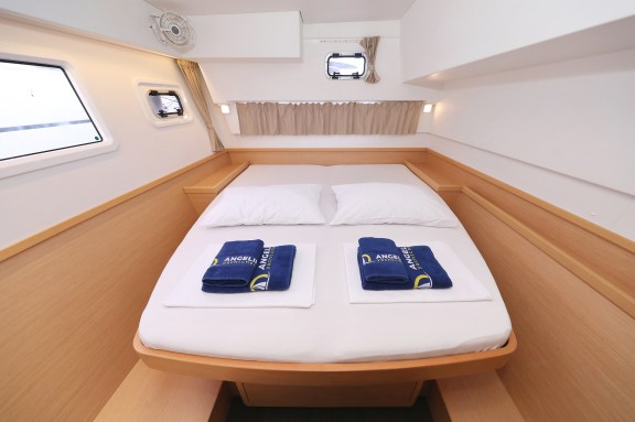 Image of Demi Doux yacht #30