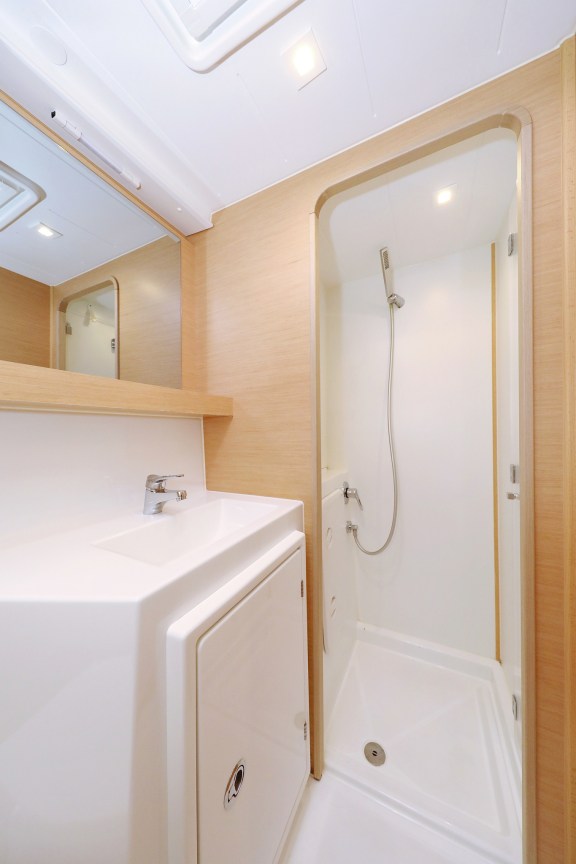 Image of Demi Doux yacht #36