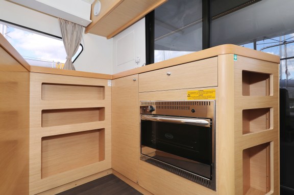 Image of Demi Doux yacht #42