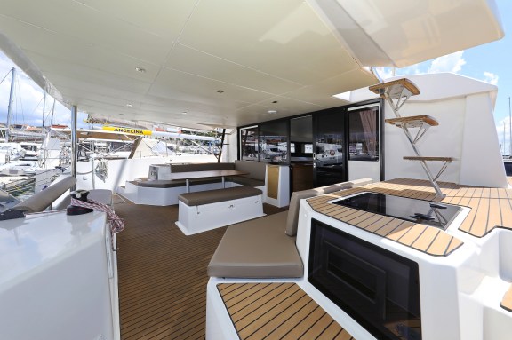 Image of Be Mine yacht #4