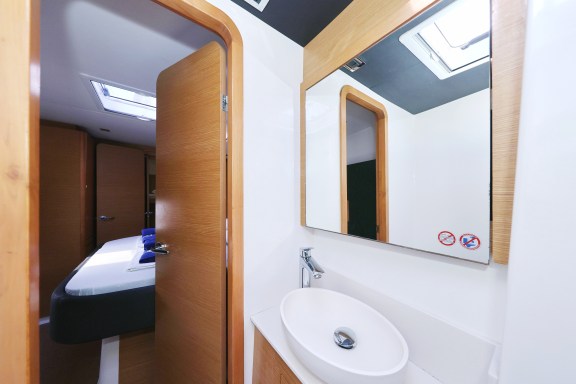 Image of Be Mine yacht #32