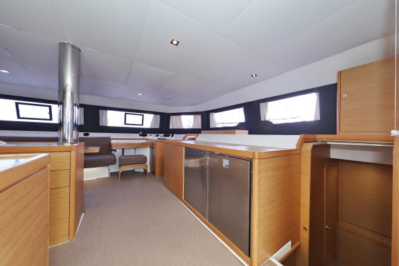 Image of Be Mine yacht #44