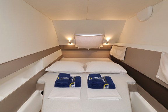 Image of Escape I yacht #25