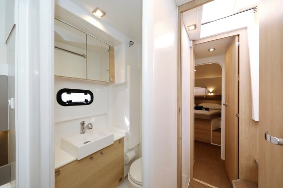 Image of Escape I yacht #42