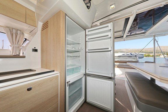 Image of Escape I yacht #46