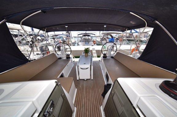 Image of Swannabe yacht #10