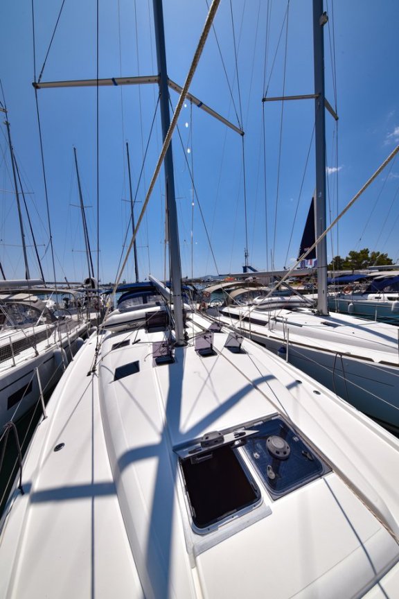 Image of Swannabe yacht #14