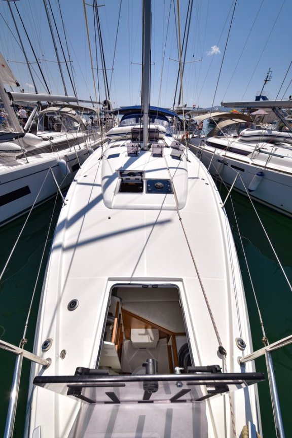 Image of Swannabe yacht #18