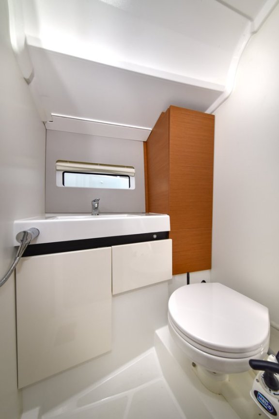 Image of Swannabe yacht #36