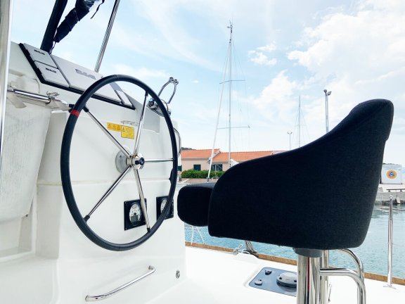 Image of Candy yacht #11