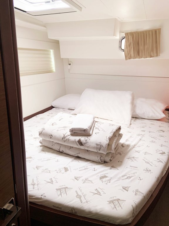 Image of Candy yacht #17