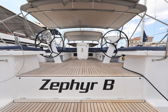 Image of Zephyr B yacht #15