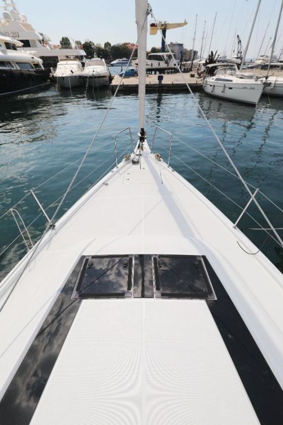 Image of Mr.White yacht #6