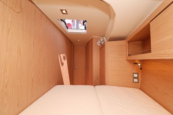 Image of Mr.White yacht #27