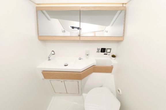 Image of Mr.White yacht #38