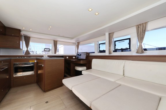 Image of Adriatic Queen yacht #40