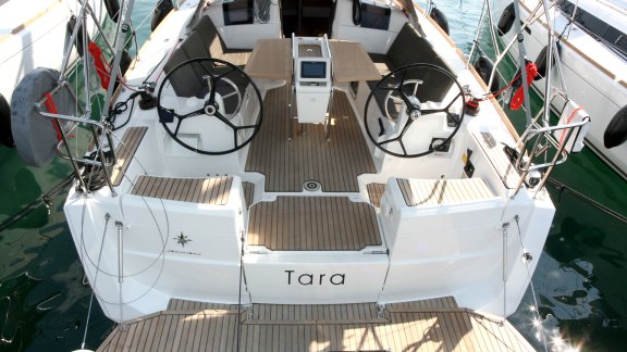 Image of Tara yacht #3
