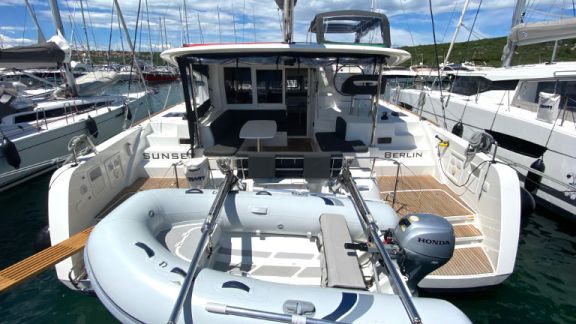 Image of Sunset yacht #3