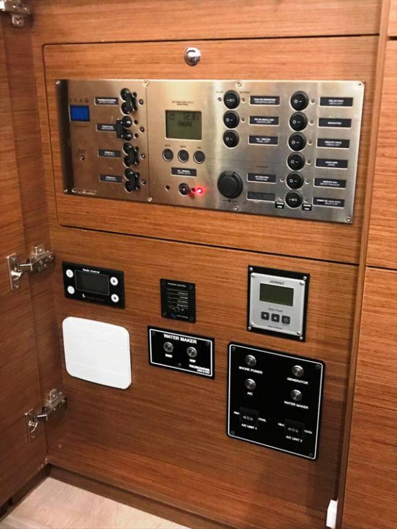 Image of Golden Dream yacht #9