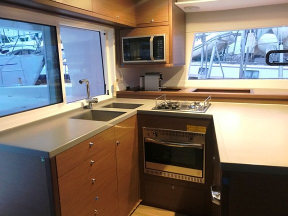 Image of Golden Dream yacht #8