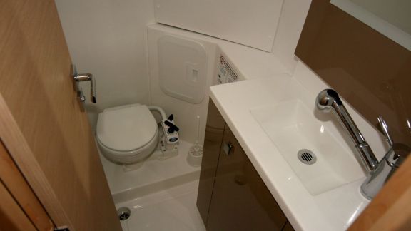 Image of Luna Rossa II yacht #26