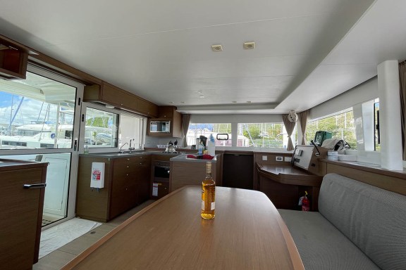 Image of Island Queen yacht #15
