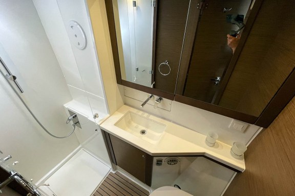 Image of Island Queen yacht #26