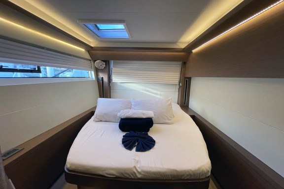 Image of Vi La Ut yacht #38