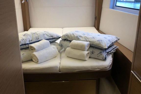 Image of Vi La Ut yacht #30