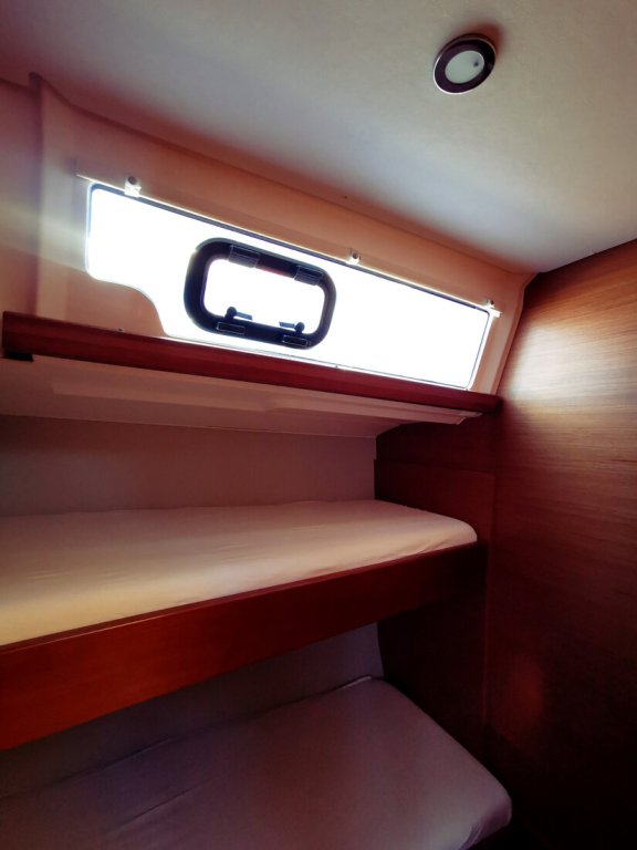 Image of Sea Splash yacht #16