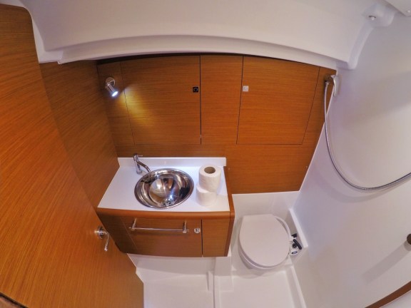 Image of Tardis yacht #12