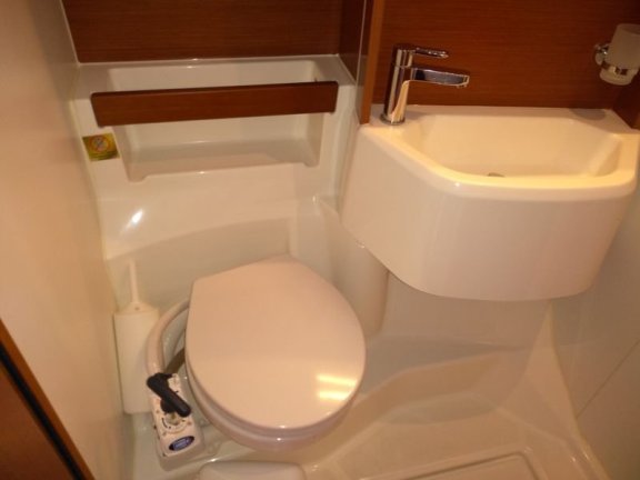 Image of Famiglia yacht #24