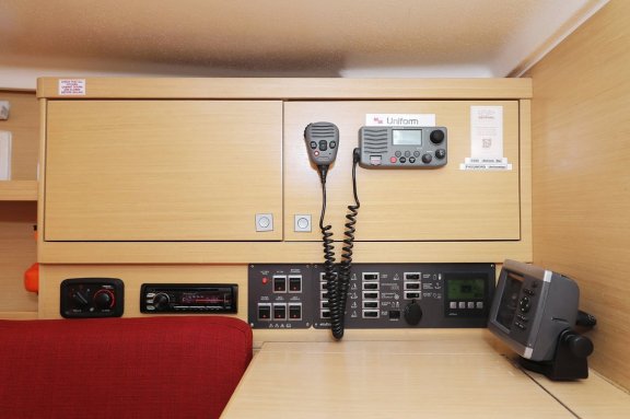 Image of Uniform yacht #14