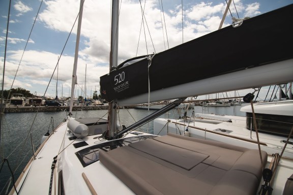 Image of Blue Moon yacht #6