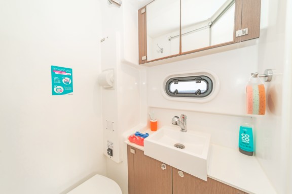 Image of Crystal Waters yacht #5