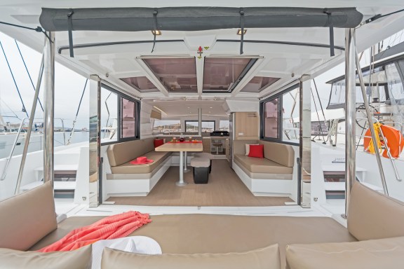 Image of E.S. yacht #10