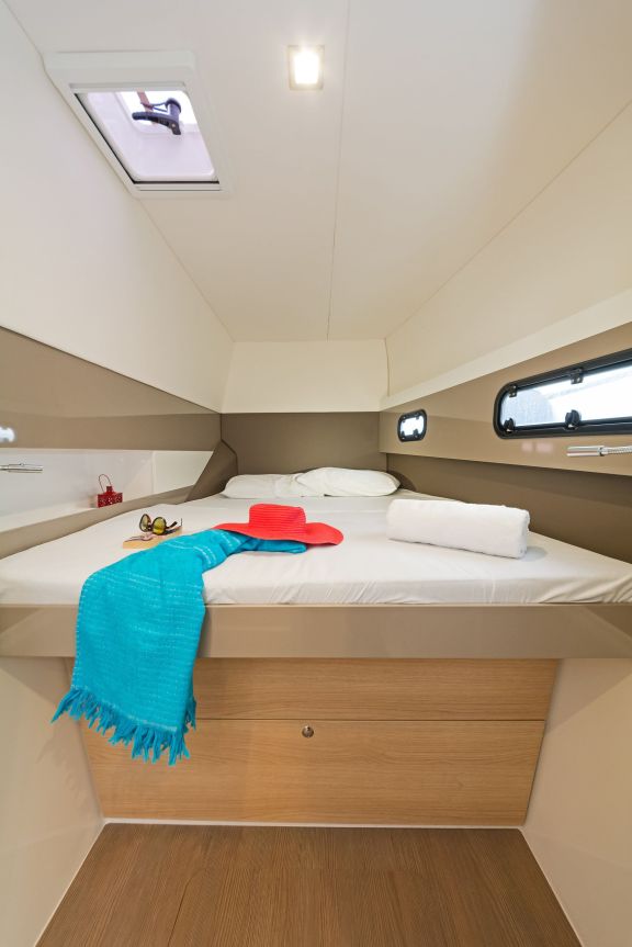 Image of E.S. yacht #17