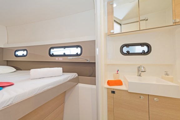 Image of E.S. yacht #19