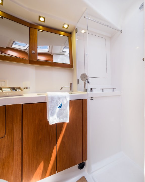 Image of Waypoint I yacht #9