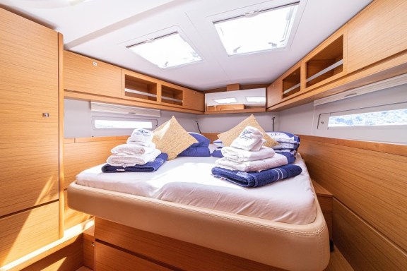 Image of Zephyrus yacht #14