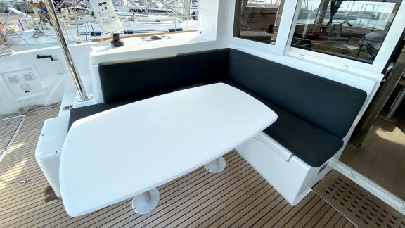 Image of Sunrise yacht #9