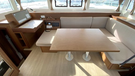 Image of Sunrise yacht #15