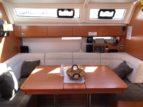 Image of Amaryllis yacht #12