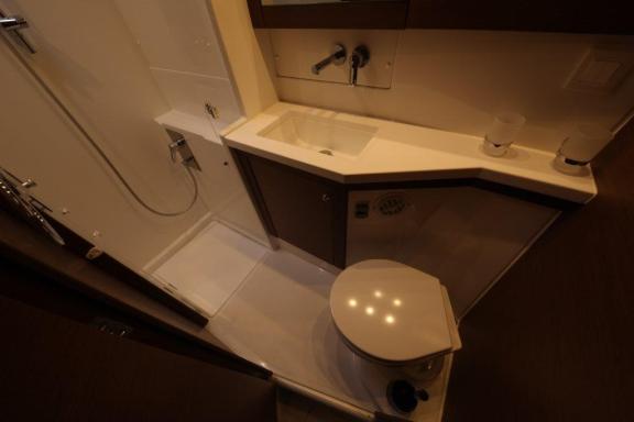 Image of Reggae Point yacht #15